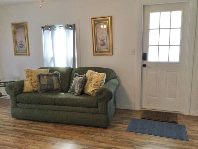42 Golf Drive, Port St. Lucie, FL 34952