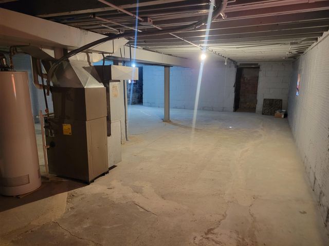 4738 Delaware Street, Gary, IN 46409