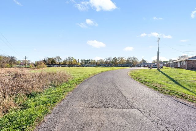 754 Bancroft Cir Apt D, Clarksville, TN 37042