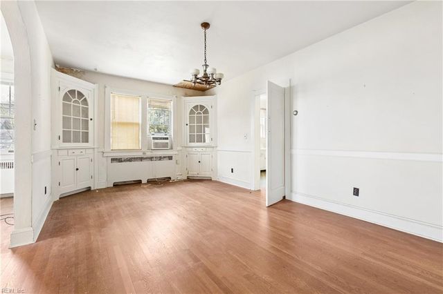 7244 Joseph Lewis RD, Hayes, VA 23072