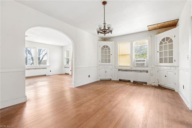 7244 Joseph Lewis RD, Hayes, VA 23072