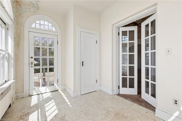 7244 Joseph Lewis RD, Hayes, VA 23072