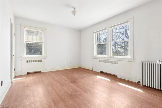 7244 Joseph Lewis RD, Hayes, VA 23072