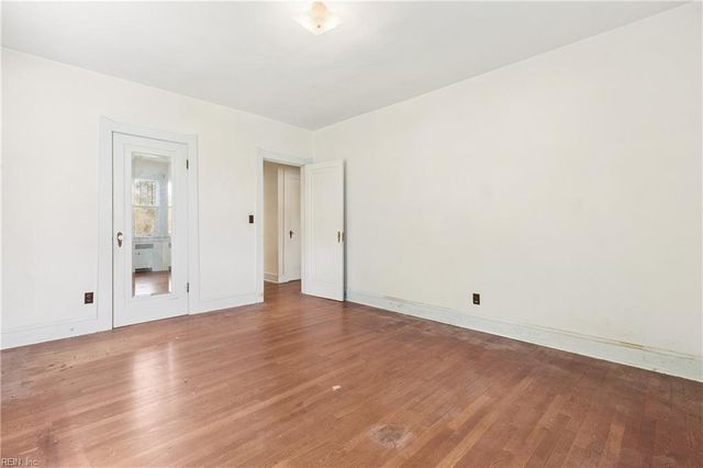7244 Joseph Lewis RD, Hayes, VA 23072
