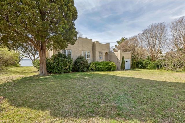 7244 Joseph Lewis RD, Hayes, VA 23072