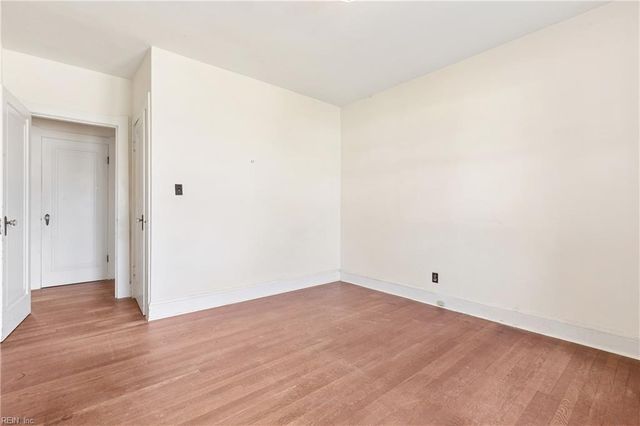 7244 Joseph Lewis RD, Hayes, VA 23072