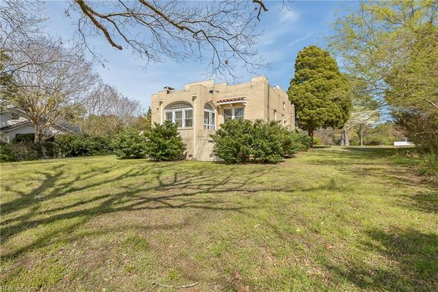7244 Joseph Lewis RD, Hayes, VA 23072