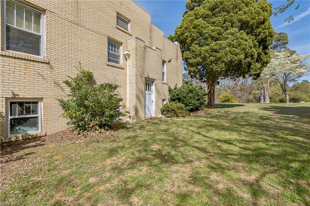 7244 Joseph Lewis RD, Hayes, VA 23072