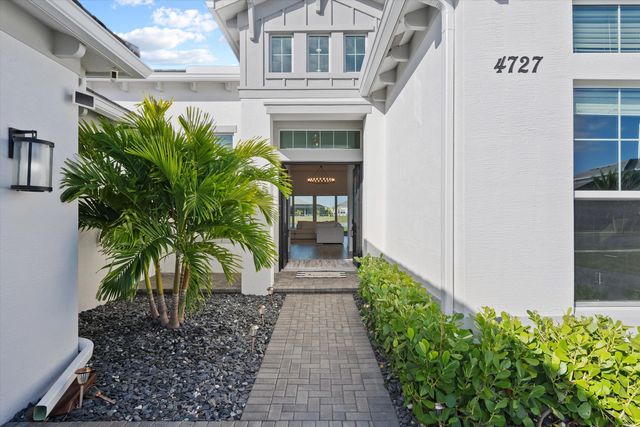 4727 Estates Circle, Westlake, FL 33470