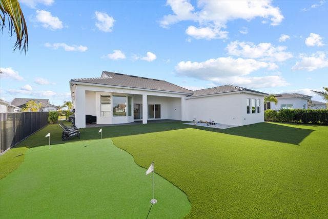 4727 Estates Circle, Westlake, FL 33470