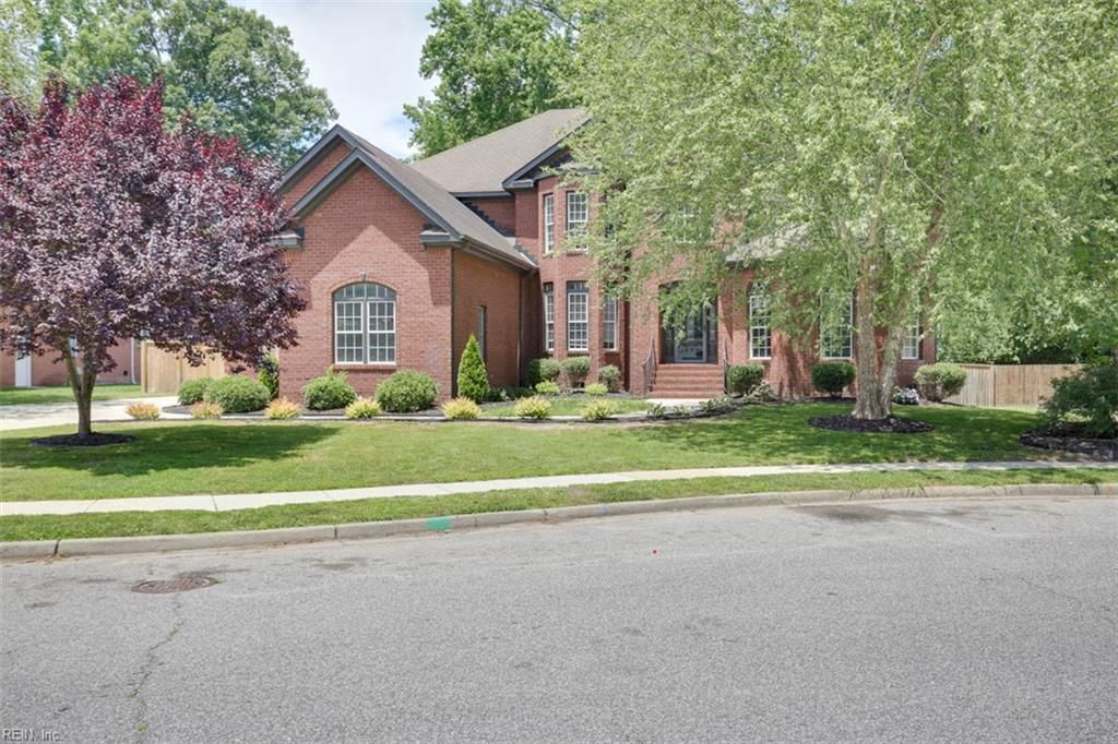 520 Youngstown CT, Chesapeake, VA 23322
