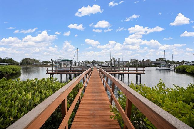 634 YARDARM DRIVE, Apollo Beach, FL 33572