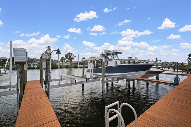 634 YARDARM DRIVE, Apollo Beach, FL 33572