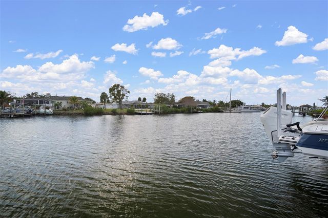 634 YARDARM DRIVE, Apollo Beach, FL 33572