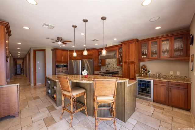 365 Portlock Road, Honolulu, HI 96825