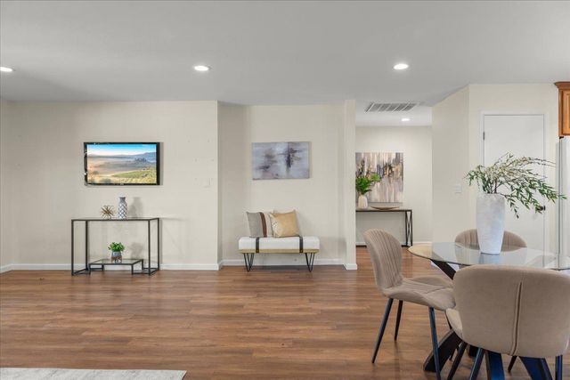 408 Casa Loma Court, San Jose, CA 95129