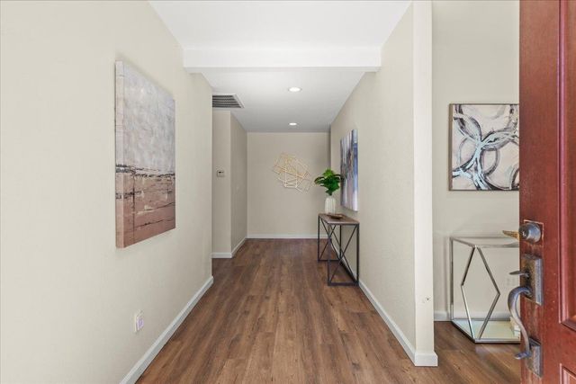 408 Casa Loma Court, San Jose, CA 95129
