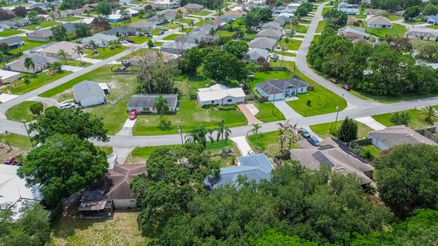 537 NW Sagamore Terrace, Port St. Lucie, Port St Lucie, FL 34983