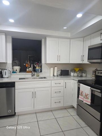 7396 NW 18th St 104, Margate, FL 33063