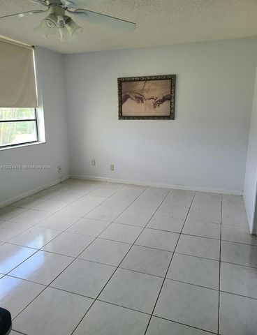 7396 NW 18th St 104, Margate, FL 33063