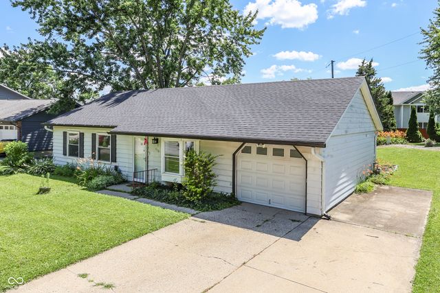610 Holiday Drive, Fortville, IN 46040