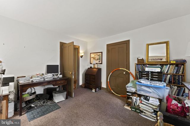 9039 EASTON RD, Ottsville, PA 18942