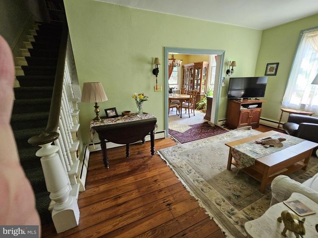 9039 EASTON RD, Ottsville, PA 18942