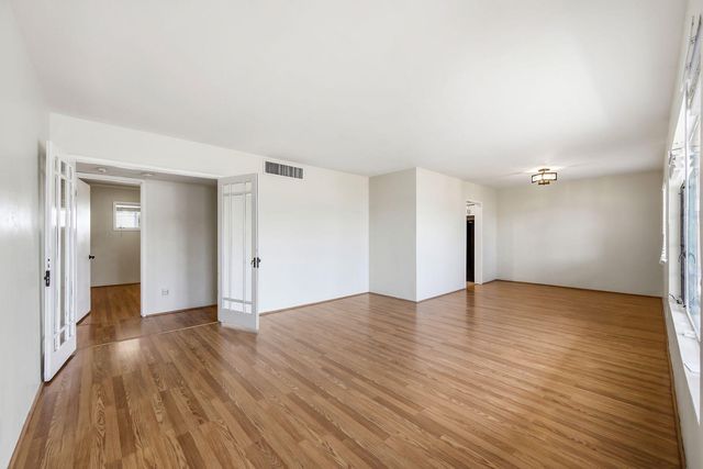 2421 W Anderson Avenue, Phoenix, AZ 85023