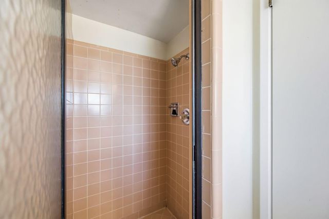 2421 W Anderson Avenue, Phoenix, AZ 85023