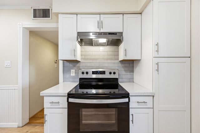 2421 W Anderson Avenue, Phoenix, AZ 85023