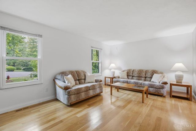 1660 Foxwood Trail, Miami Twp, OH 45140