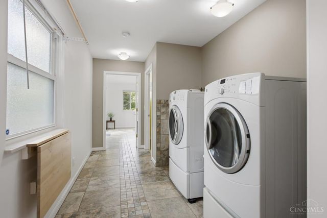 1660 Foxwood Trail, Miami Twp, OH 45140