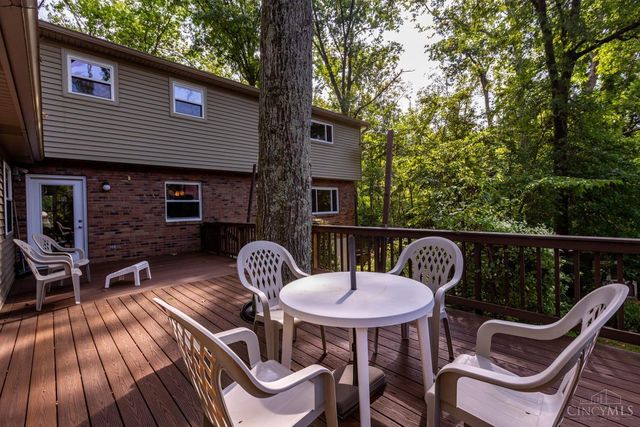 1660 Foxwood Trail, Miami Twp, OH 45140