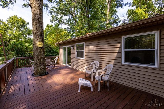 1660 Foxwood Trail, Miami Twp, OH 45140