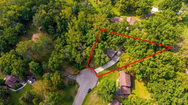 1660 Foxwood Trail, Miami Twp, OH 45140