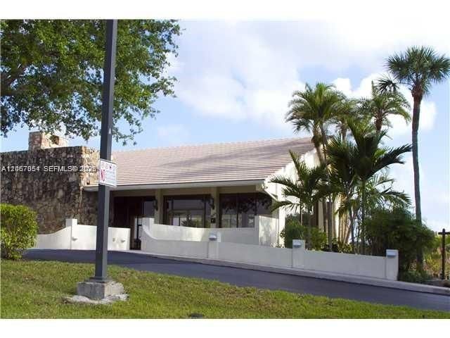 7703 Camino Real A106, Miami, FL 33143