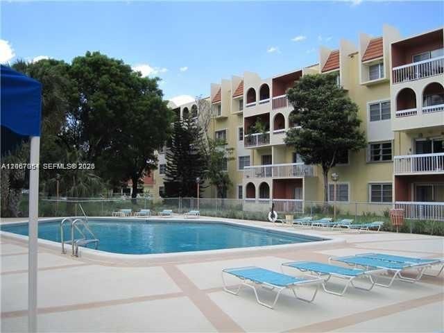 7703 Camino Real A106, Miami, FL 33143