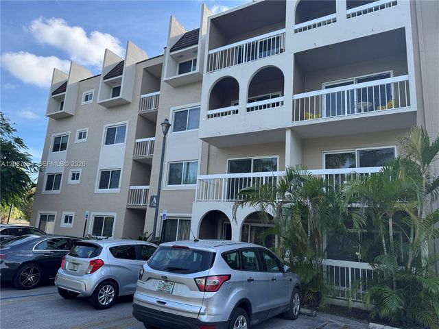7703 Camino Real A106, Miami, FL 33143