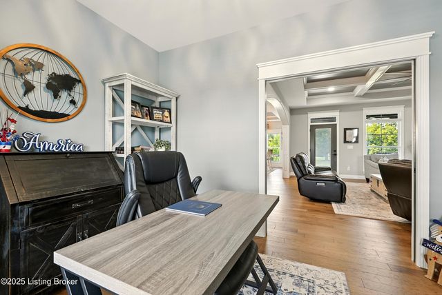 132 Laurel Dr, Bardstown, KY 40004