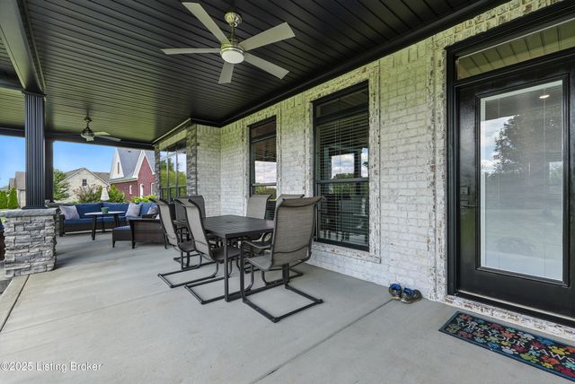 132 Laurel Dr, Bardstown, KY 40004