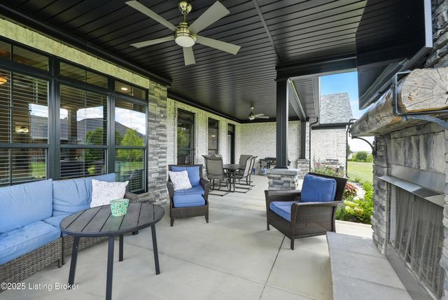 132 Laurel Dr, Bardstown, KY 40004
