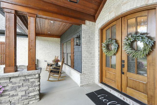 132 Laurel Dr, Bardstown, KY 40004