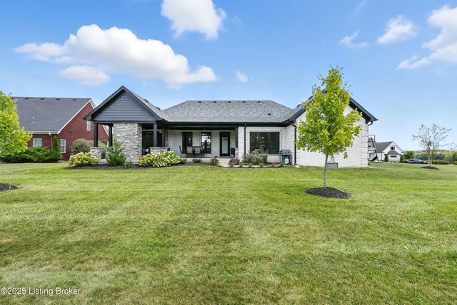 132 Laurel Dr, Bardstown, KY 40004