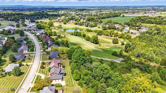 132 Laurel Dr, Bardstown, KY 40004