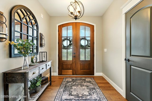 132 Laurel Dr, Bardstown, KY 40004