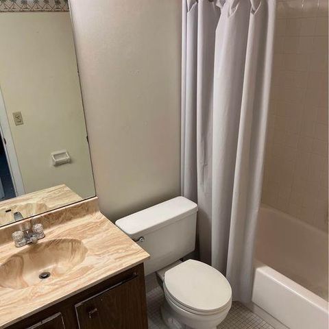 5750 NW 64th Avenue, Tamarac, FL 33319