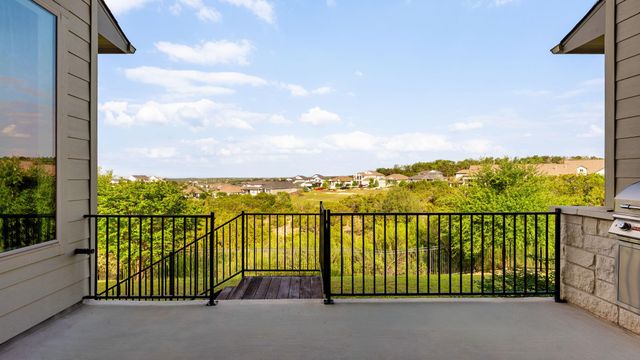 595 Dayridge DR, Dripping Springs, TX 78620