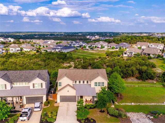 595 Dayridge DR, Dripping Springs, TX 78620