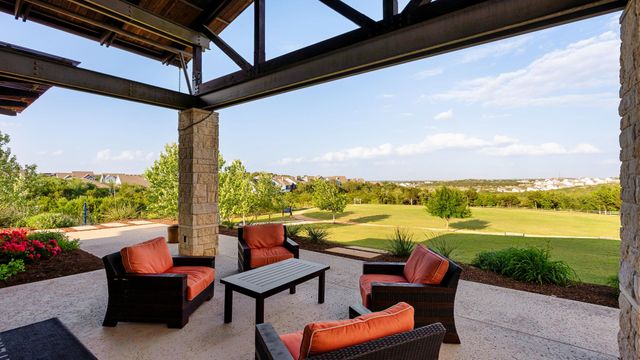 595 Dayridge DR, Dripping Springs, TX 78620