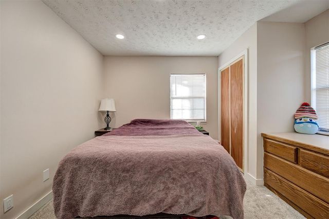 702 N 17th Street, Guthrie, OK 73044